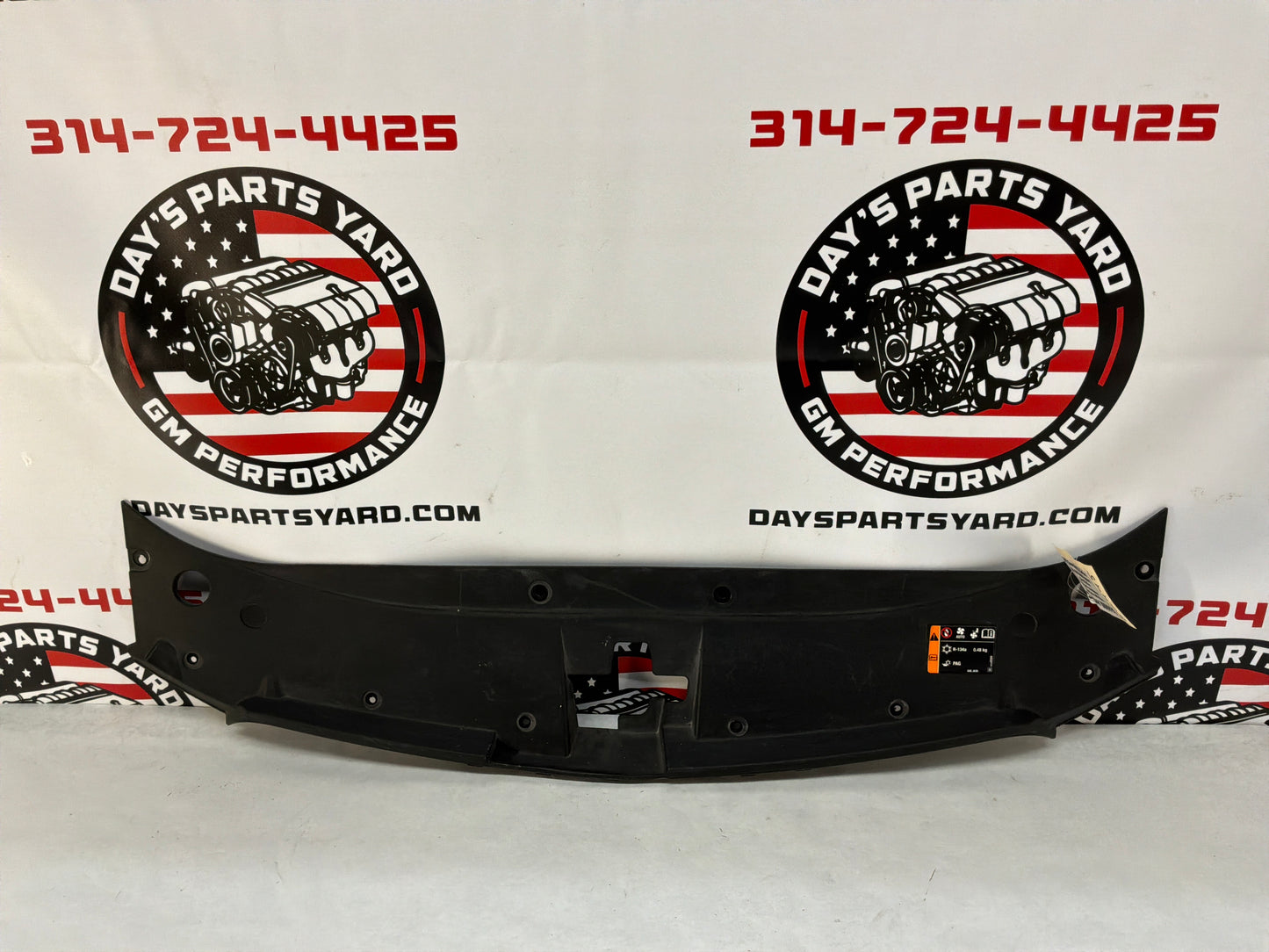 2017 Chevy SS Sedan Radiator Core Support Grille Cover Sight Shield OEM
