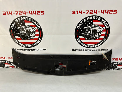 2017 Chevy SS Sedan Radiator Core Support Grille Cover Sight Shield OEM
