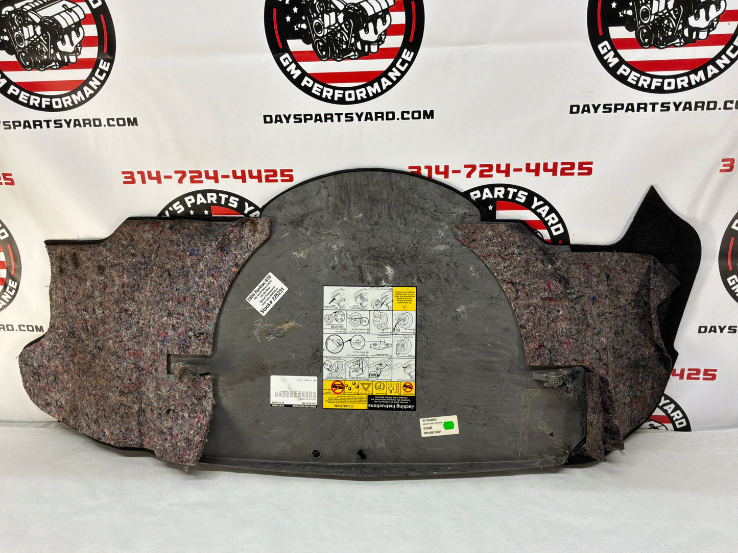 2004 Pontiac GTO Spare Wheel Tire Trunk Interior Cargo Carpet Cover Panel OEM