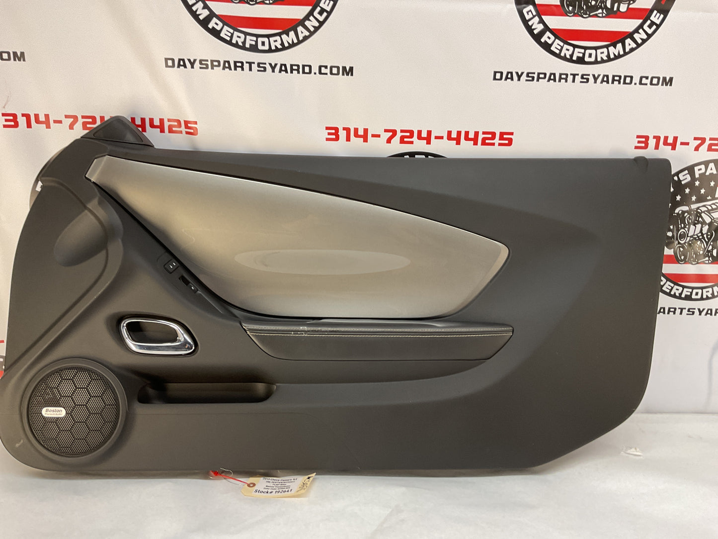 2013 Chevy Camaro 1LE RH Passenger Interior Door Panel Trim Molding OEM