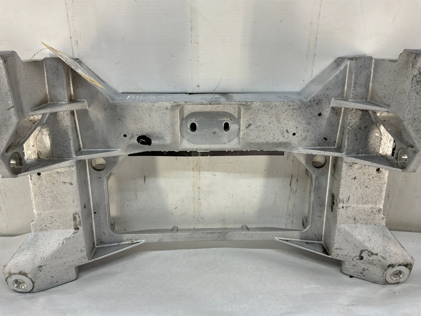 1999 Chevy C5 Corvette Rear Suspension Cradle Subframe Transmission Crossmember OEM