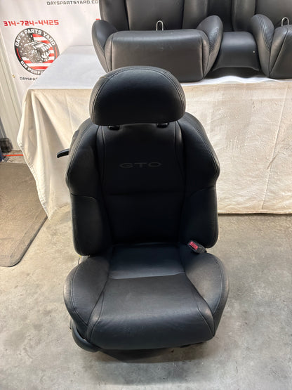 2005 Pontiac GTO Black Leather Front and Rear Seats Set OEM