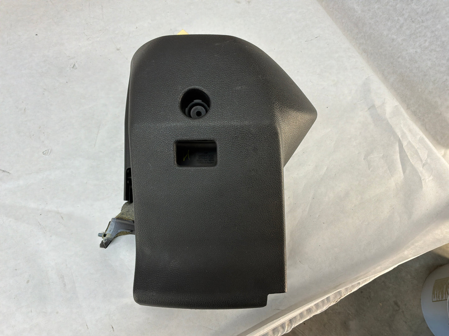 Column cover - Day's Parts Yard
