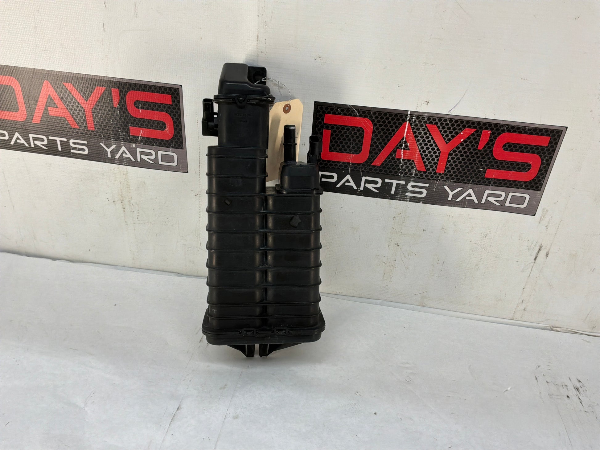Canister - Day's Parts Yard