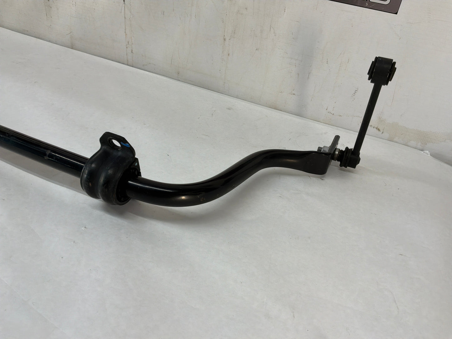 Sway bar - Day's Parts Yard