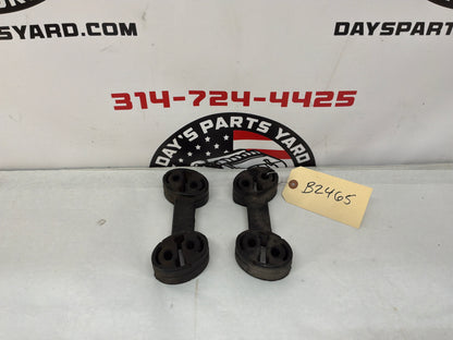 2014 Chevy Camaro SS RH & LH Exhaust Muffler Rubber Hangers Mounts Brackets OEM