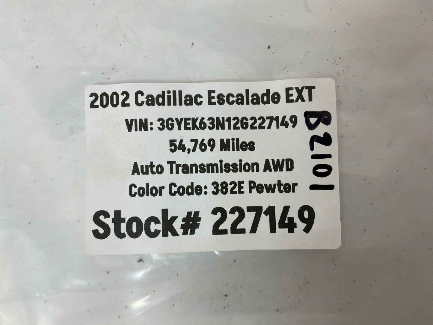 2002 Cadillac Escalade EXT Owners Manual Booklet OEM