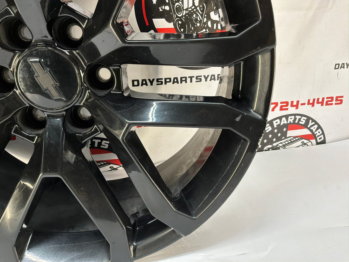 2018 Chevy Suburban LT Wheel 22x9 OEM