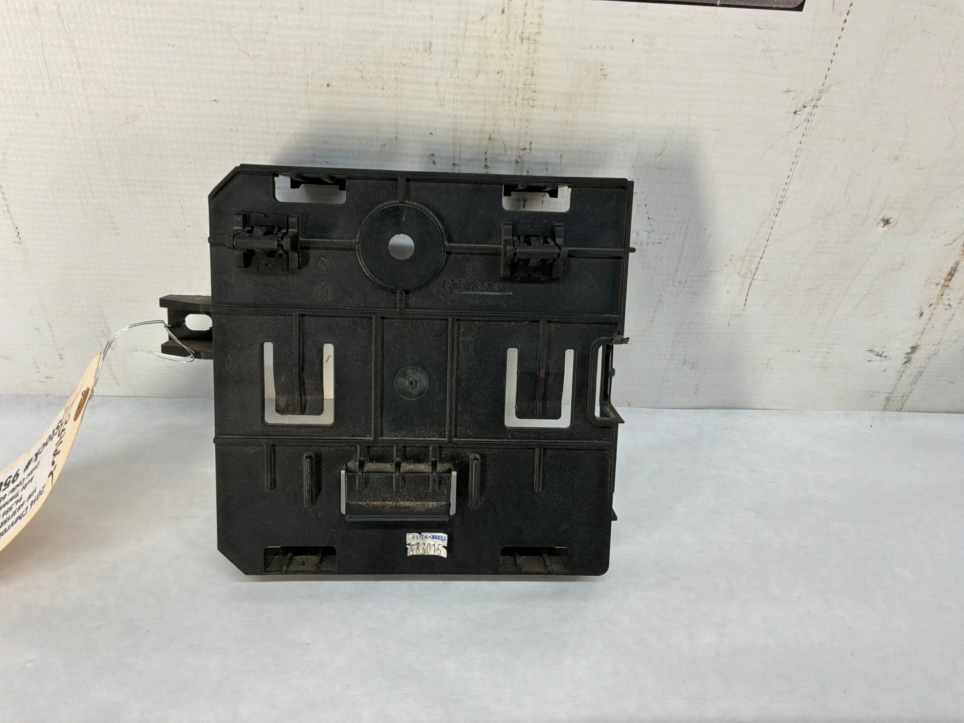 Bracket - Day's Parts Yard