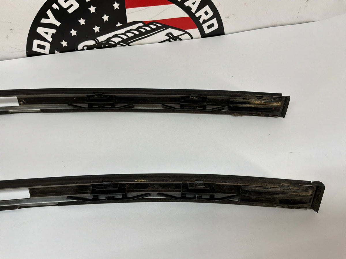 2017 Chevy SS Sedan Roof Top Trim Finish Panel Moldings RH & LH OEM