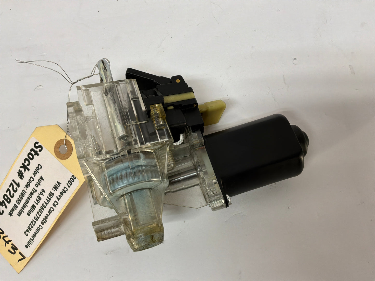 2007 Chevy C6 Corvette Convertible Power Trunk Lid Hatch Relay Motor OEM