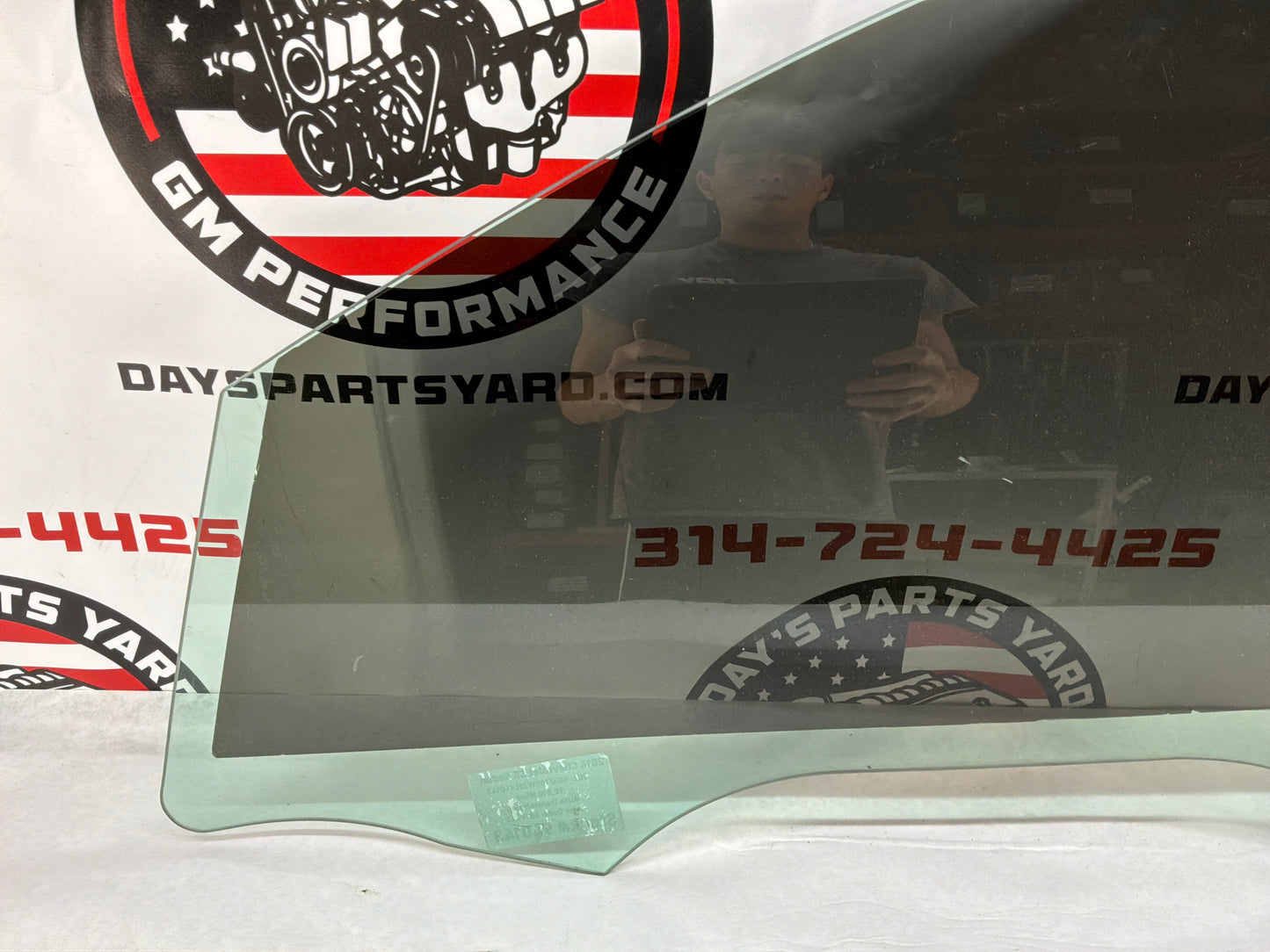 2014 Chevy SS Sedan LH Driver Front Door Window Glass OEM