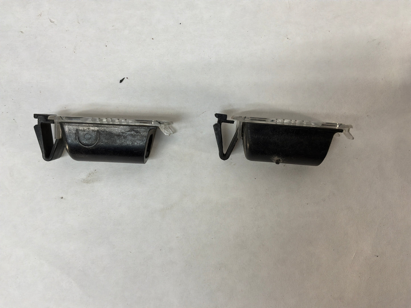 2014 Chevy Caprice PPV RH & LH License Plate Tag Lamp Lights OEM