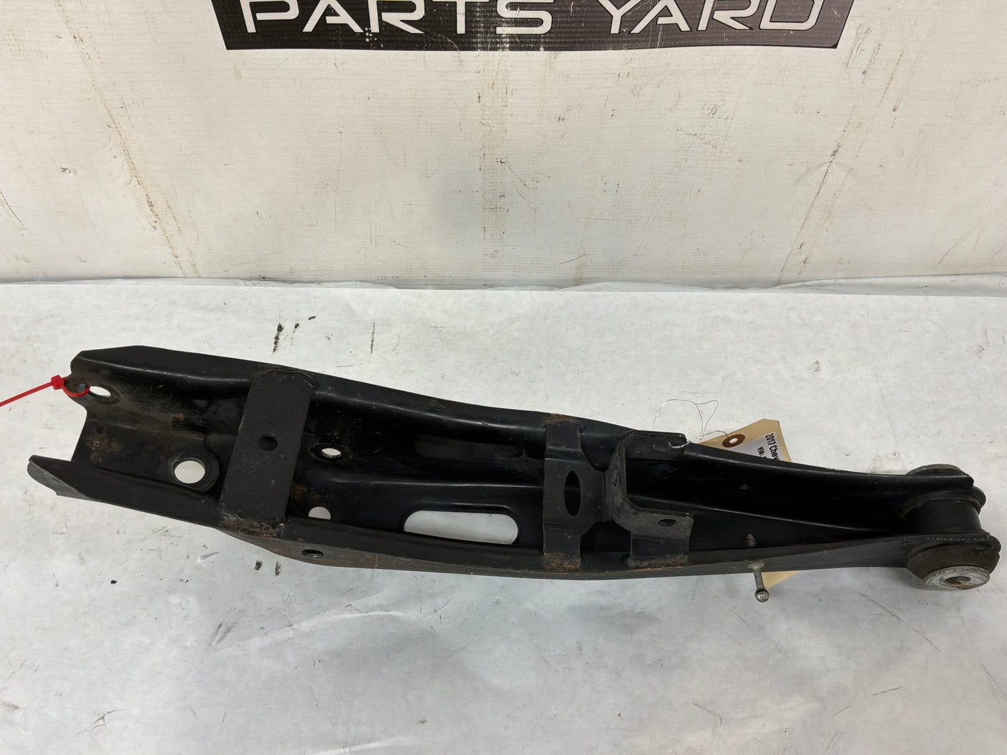 Control arm - Day's Parts Yard