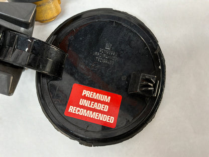 2005 Pontiac GTO Fuel door