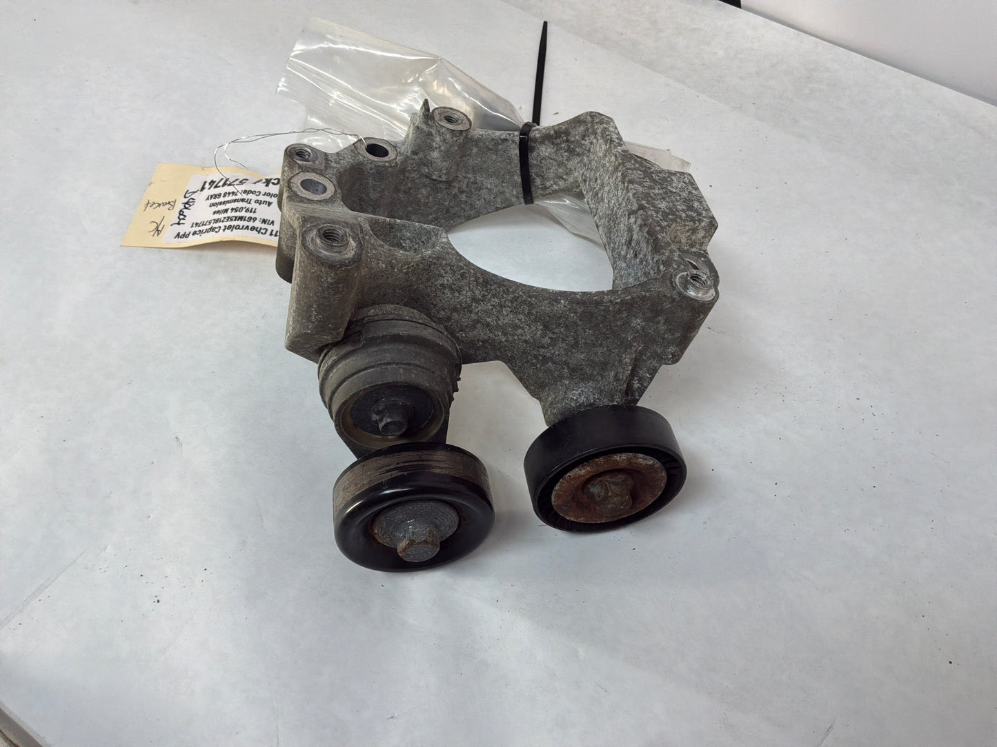 2011 Chevy Caprice PPV AC A/C Air Conditioner Compressor Bracket w/ Hardware OEM