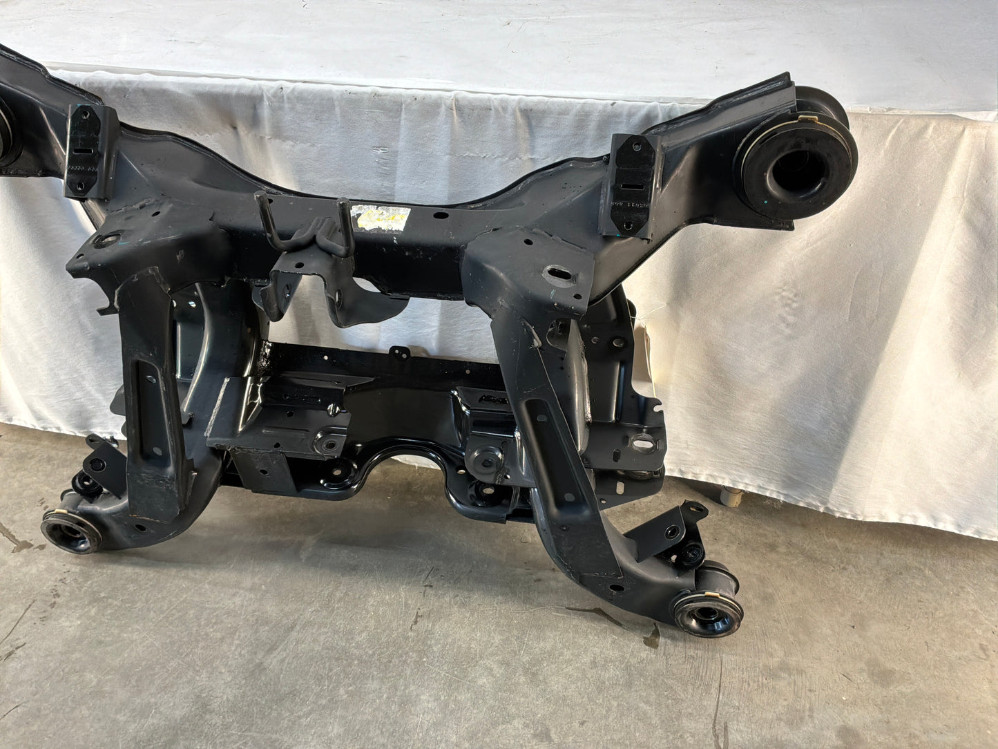 Rear cradle - Day's Parts Yard