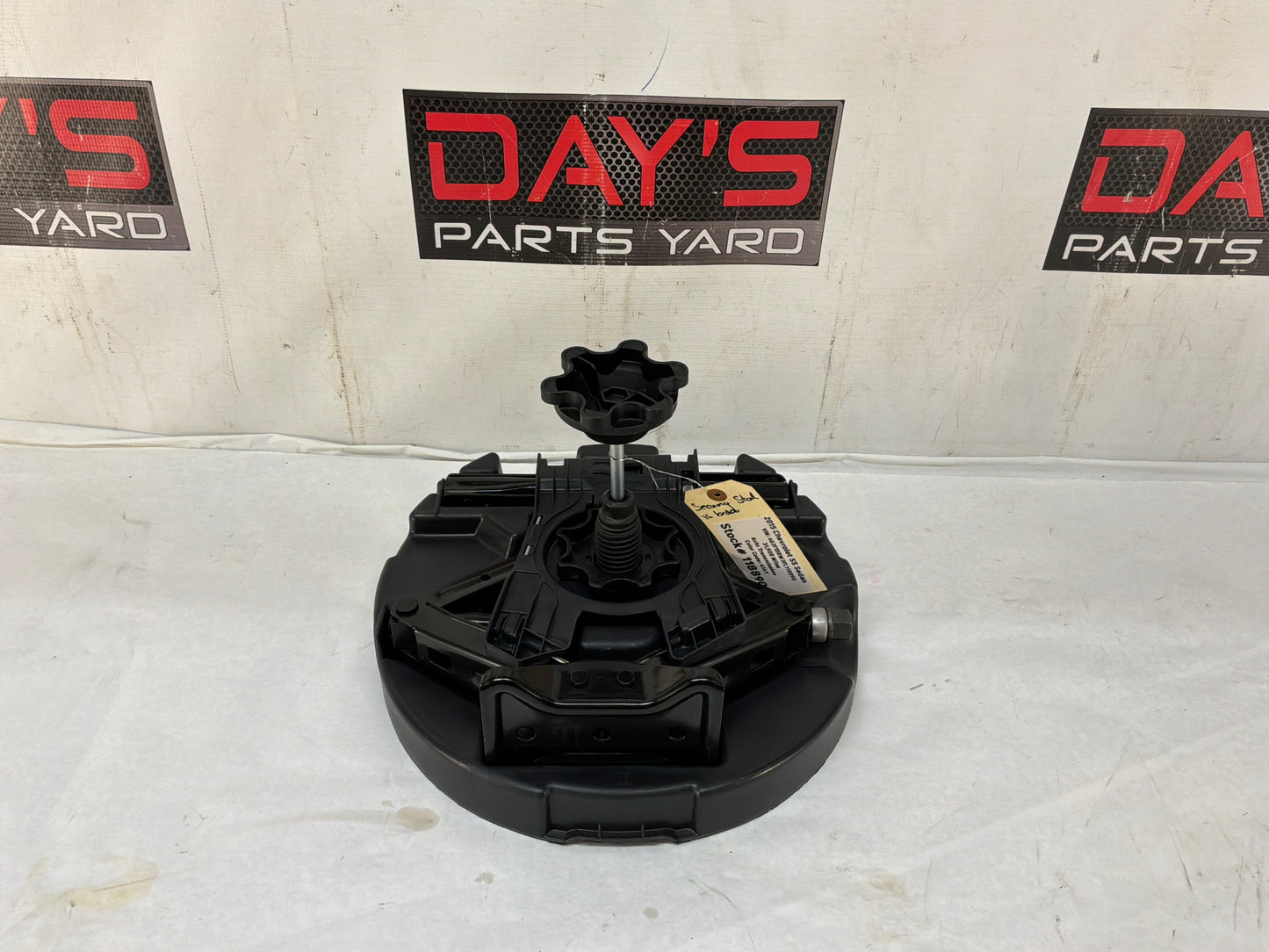 Jack kit - Day's Parts Yard