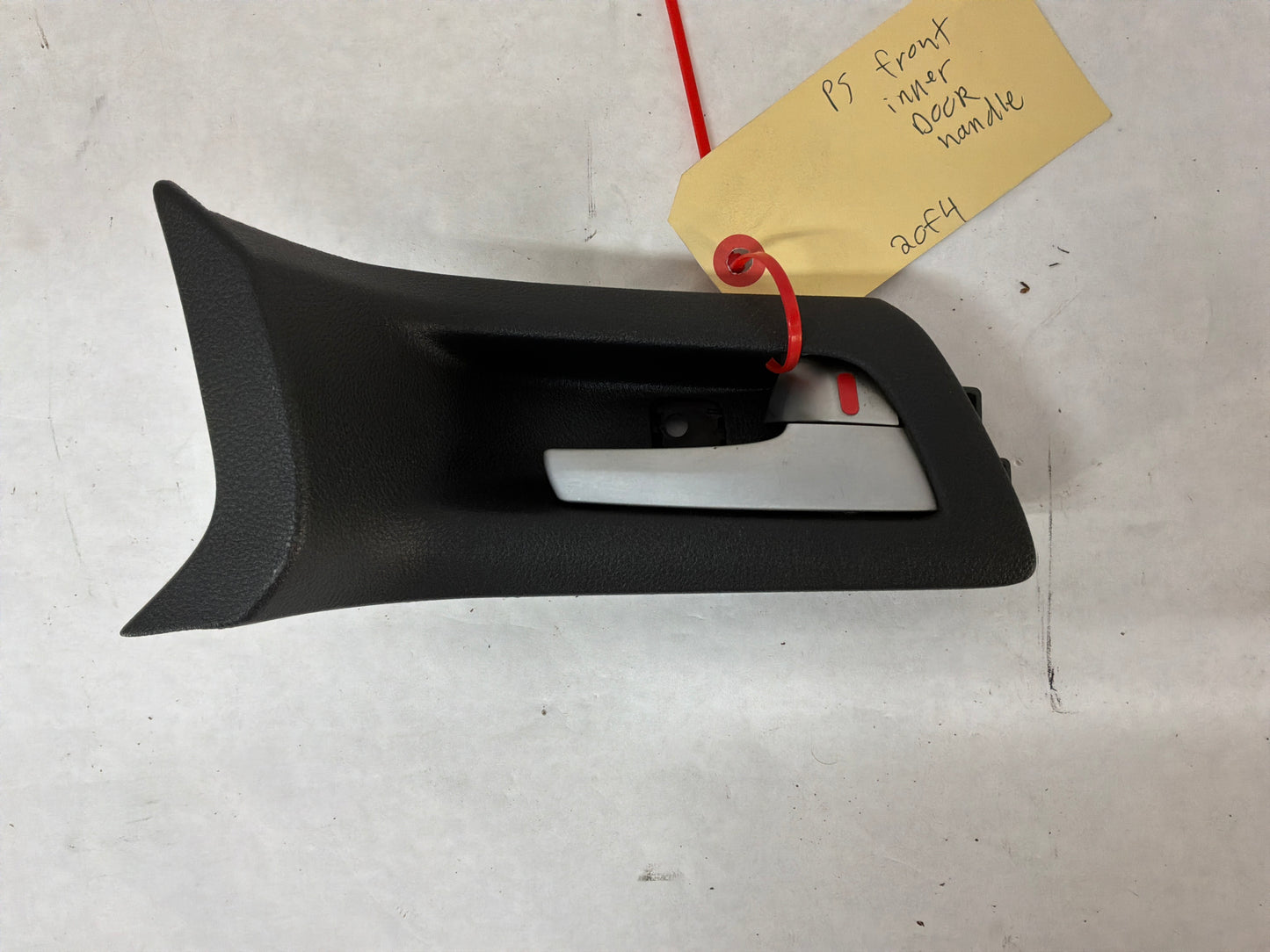 2008 Pontiac G8 GT RH Passenger Front Interior Door Handle OEM