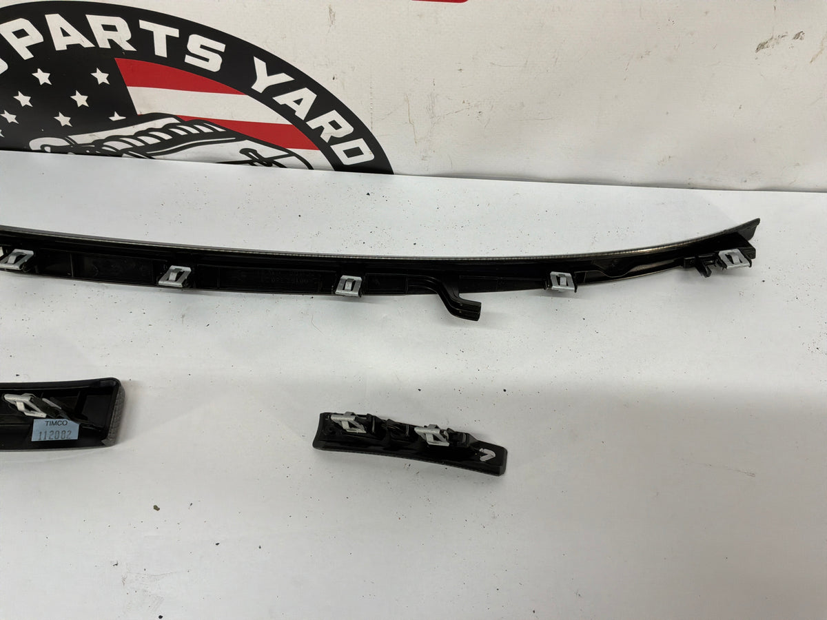 REPICTURE W/ TRIM OFF CENTER CONSOLE2009 Cadillac CTS-V Sedan Carbon Fiber Dash Trim Panel Molding Inserts OEM - Day's Parts Yard