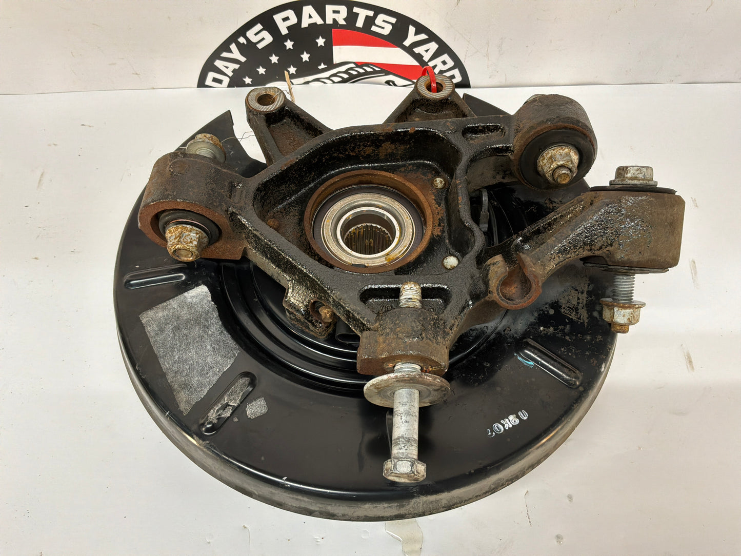 2008 Pontiac G8 GT RH Passenger Rear Suspension Spindle Hub Knuckle Wheel Bearing OEM
