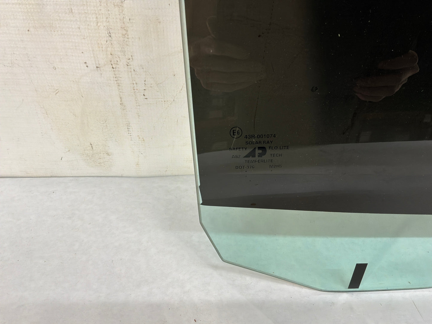 1999 Chevy C5 Corvette RH Passenger Front Door Window Glass OEM