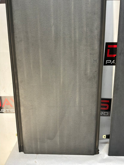 2012 Chevy Avalanche Bed Tonneau Cover 3 Panels OEM