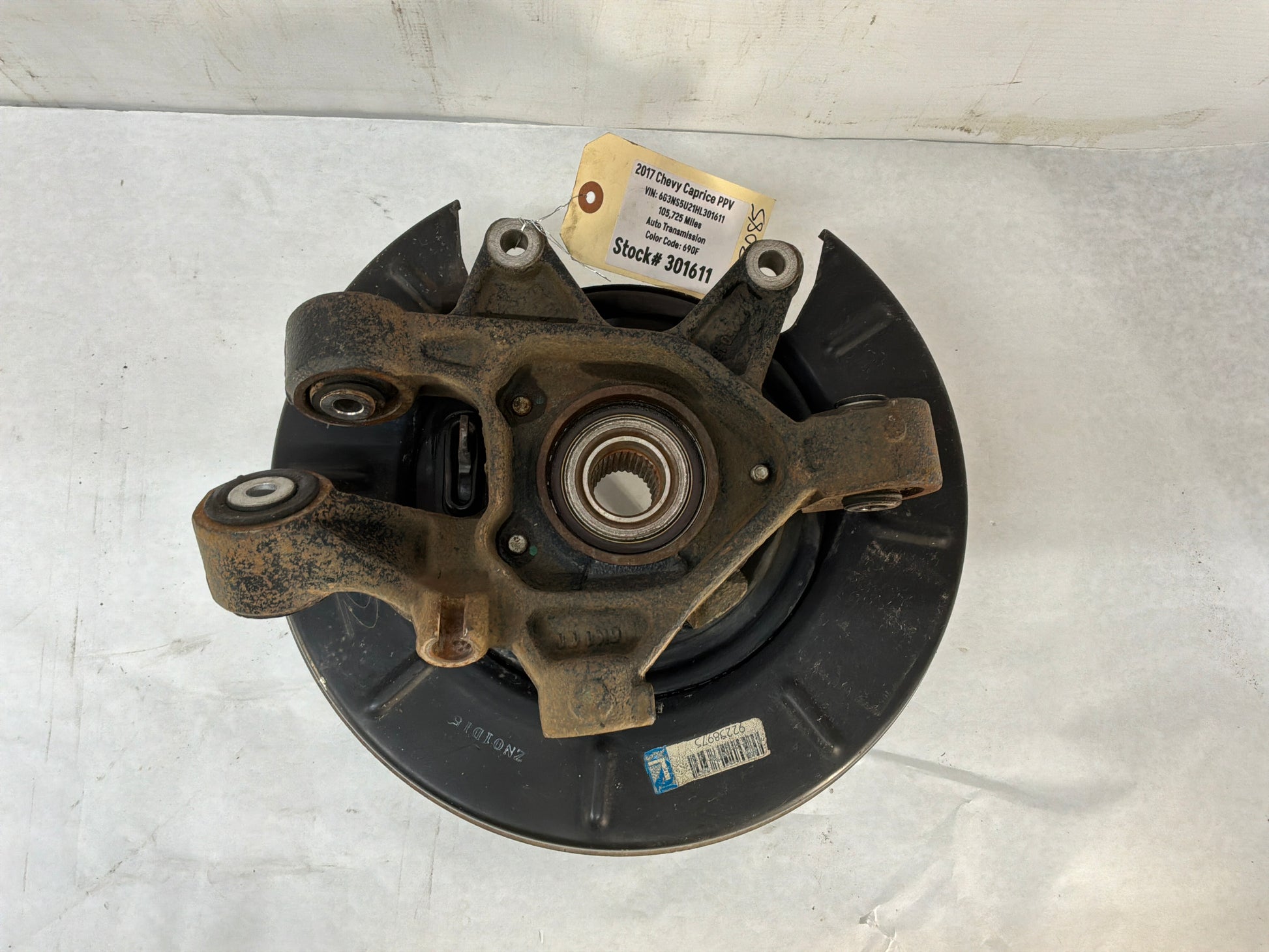 2017 Chevy Caprice PPV LH Driver Rear Suspension Spindle Hub Knuckle Wheel Bearing OEM - Day's Parts Yard