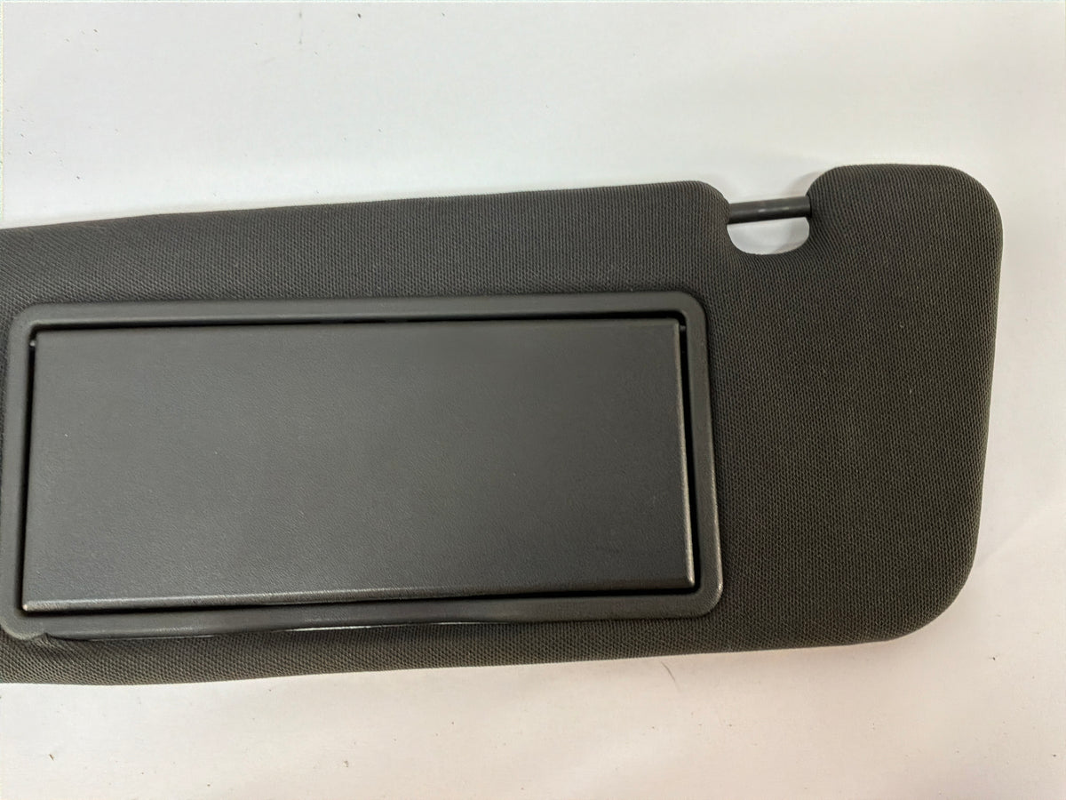 2009 Pontiac G8 Base RH & LH Sunvisor Sun Visor Shade w/ Clips OEM - Day's Parts Yard