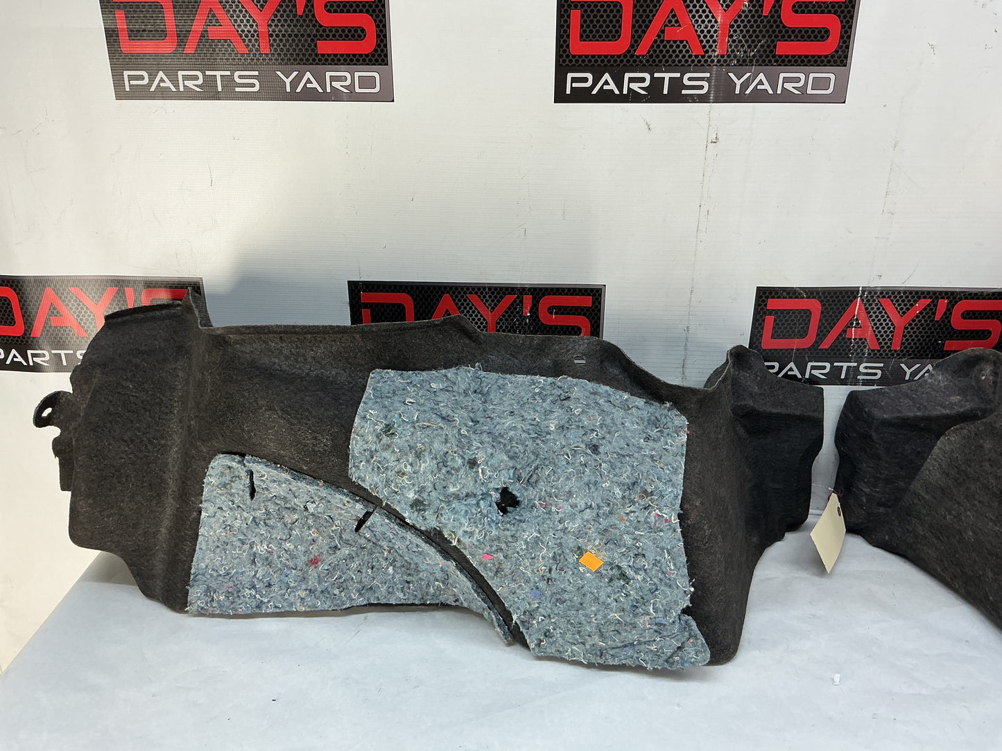2015 Chevy Camaro SS RH & LH Interior Quarter Panel Trunk Compartment Felt Carpet Liner OEM