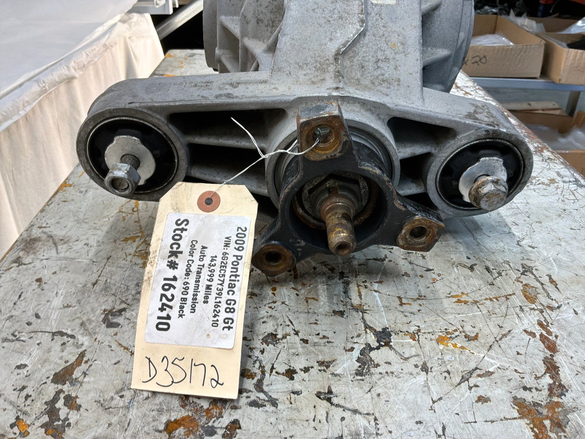 Rear differential - Day's Parts Yard