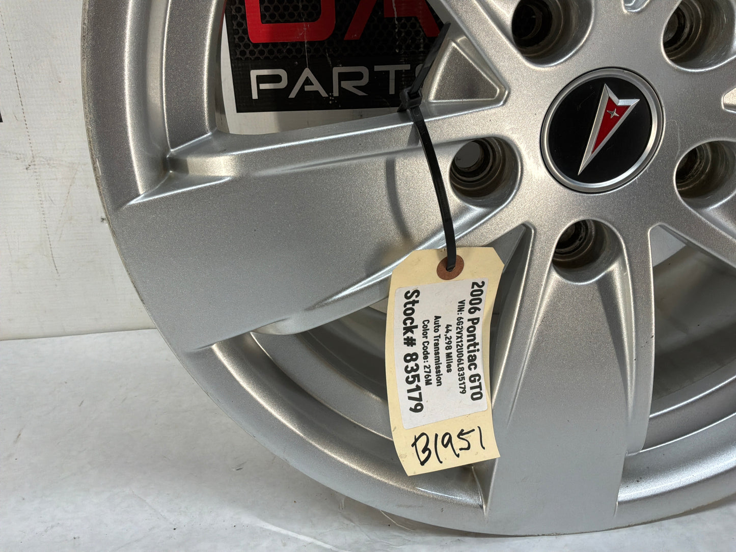 2006 Pontiac GTO Factory OEM Wheel 17X8