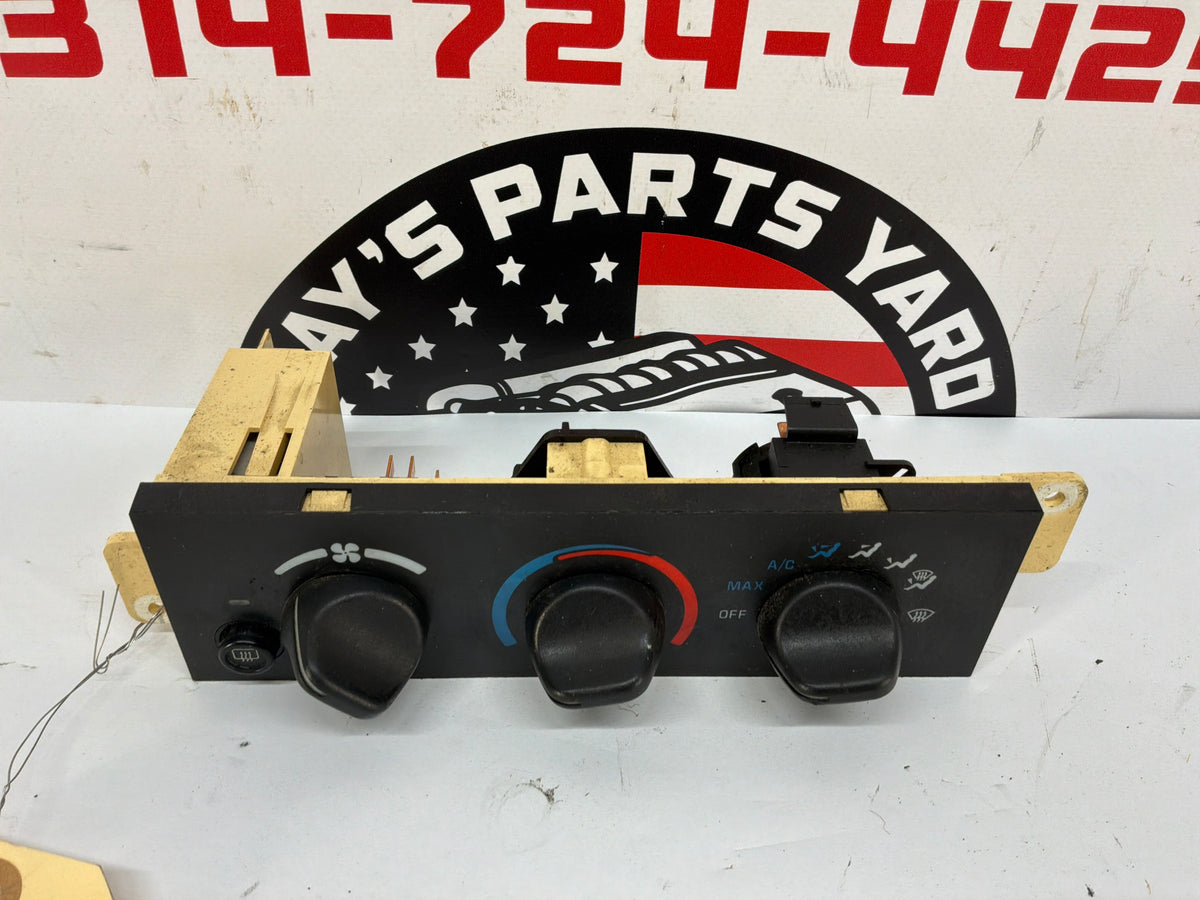 2002 Chevy Camaro Z28 HVAC Temperature Control Switch Panel OEM