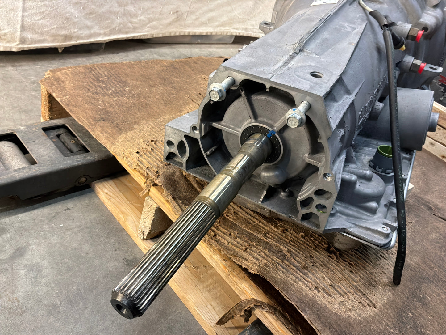 2004 Chevy C5 Corvette 4L60E Automatic Transmission DAMAGED OEM