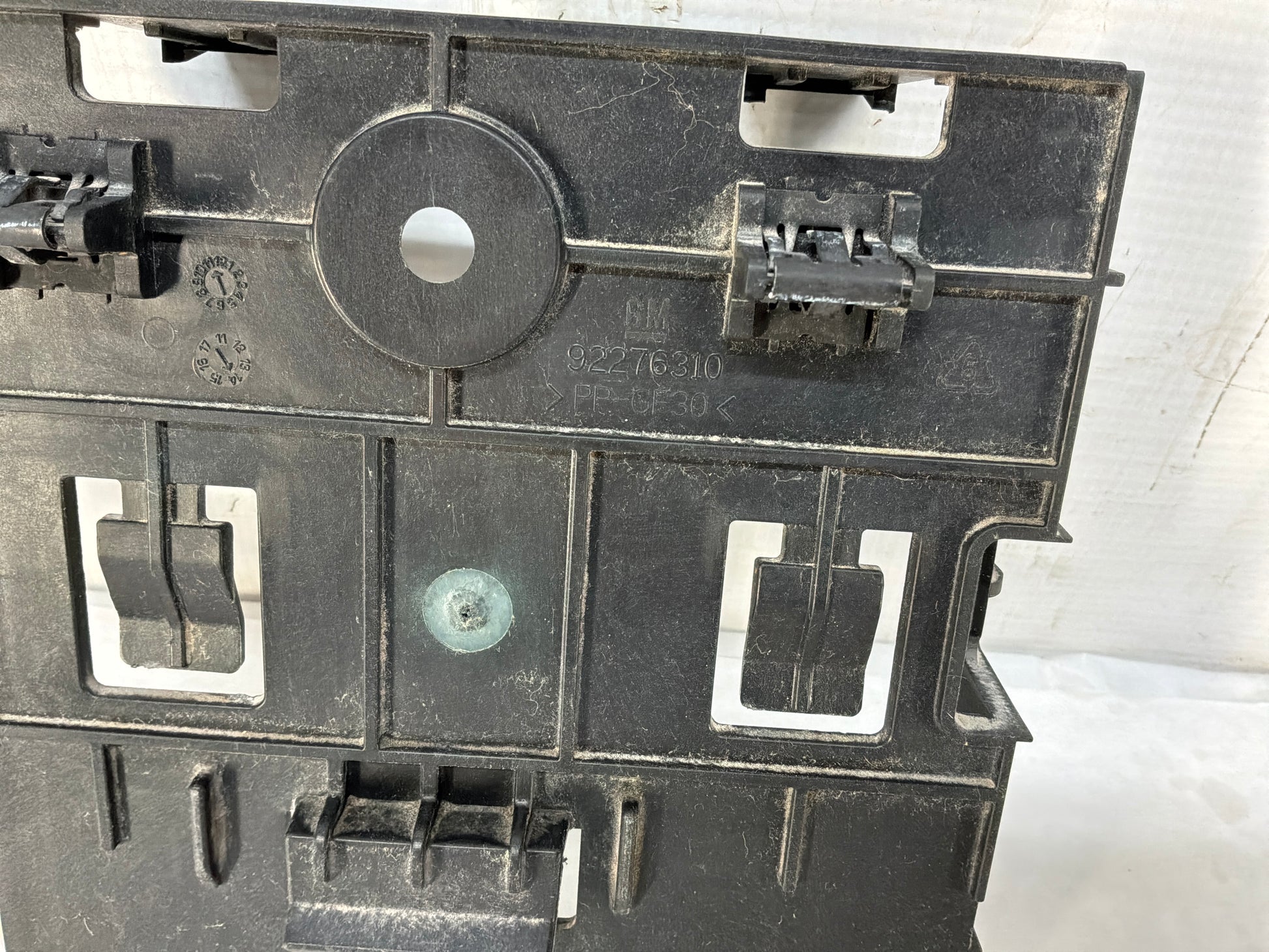 Bracket - Day's Parts Yard