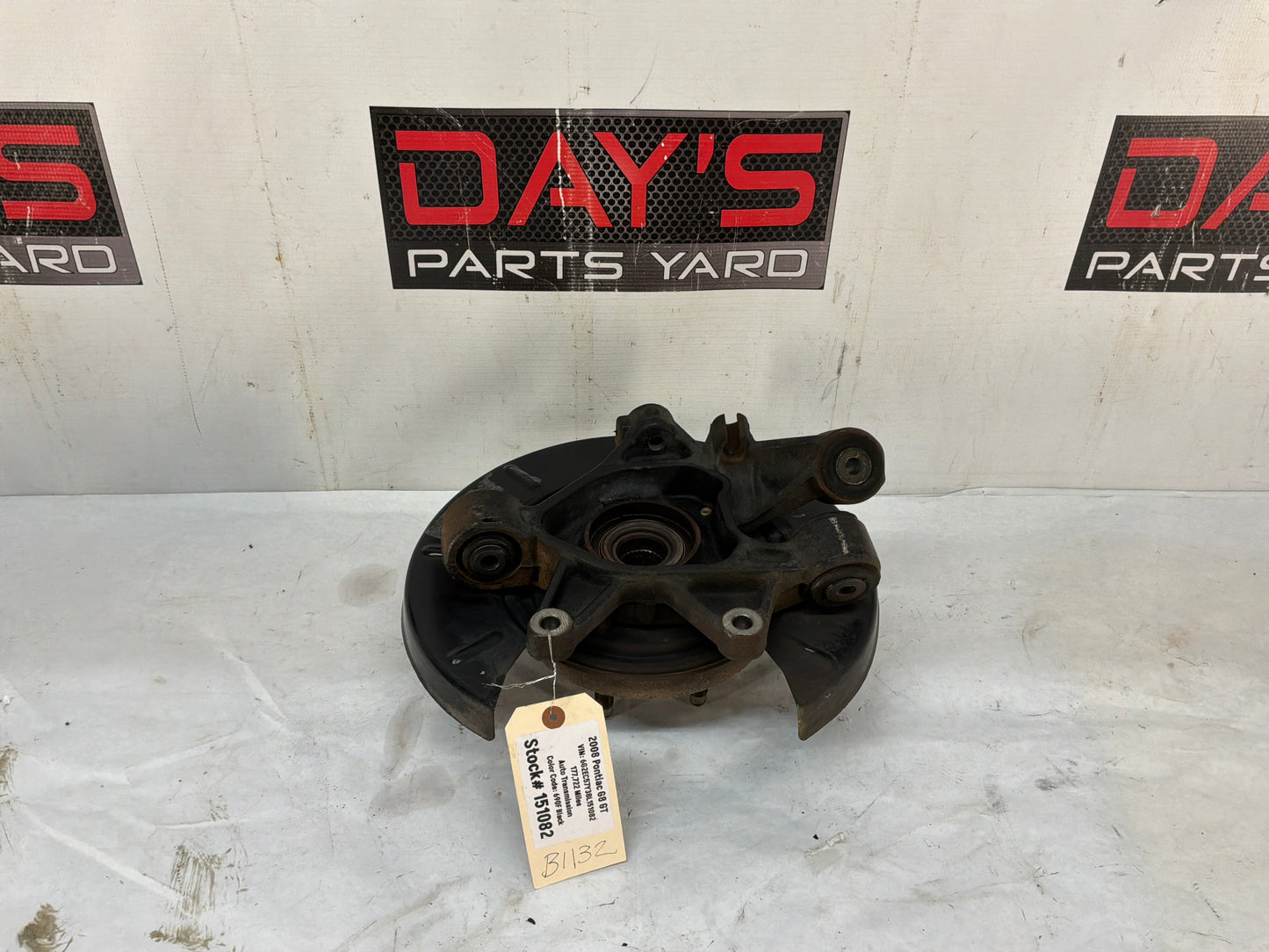 2008 Pontiac G8 GT LH Driver Rear Suspension Spindle Hub Knuckle OEM