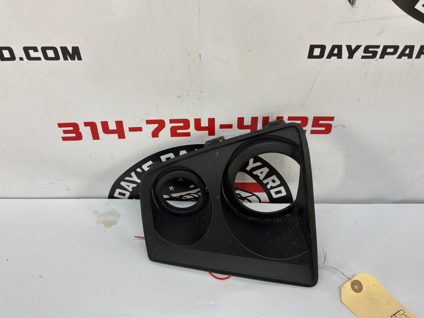 2013 Chevy Camaro ZL1 RH Passenger Fog Light Lamp Bezel OEM