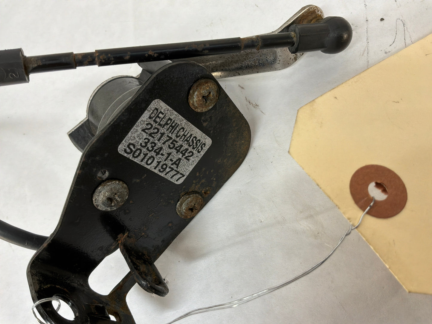 2002 Cadillac Escalade EXT RH & LH Front Ride Height Sensor OEM