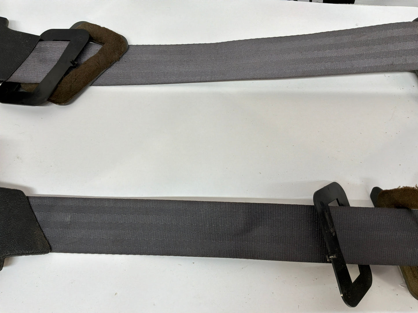 1999 Chevy Camaro Z28 Rear RH & LH Seatbelt Seat Belt Retractor  OEM