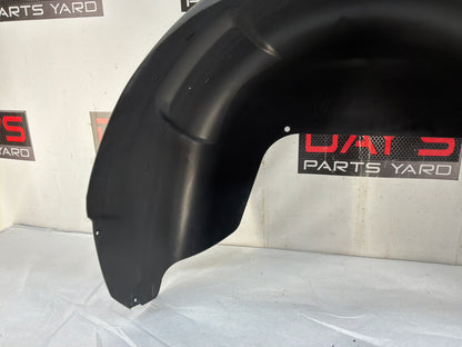 2013 Chevy Camaro SS LH Driver Rear Fender Wheel House Well Liner OEM