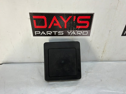 Fuse box lid - Day's Parts Yard