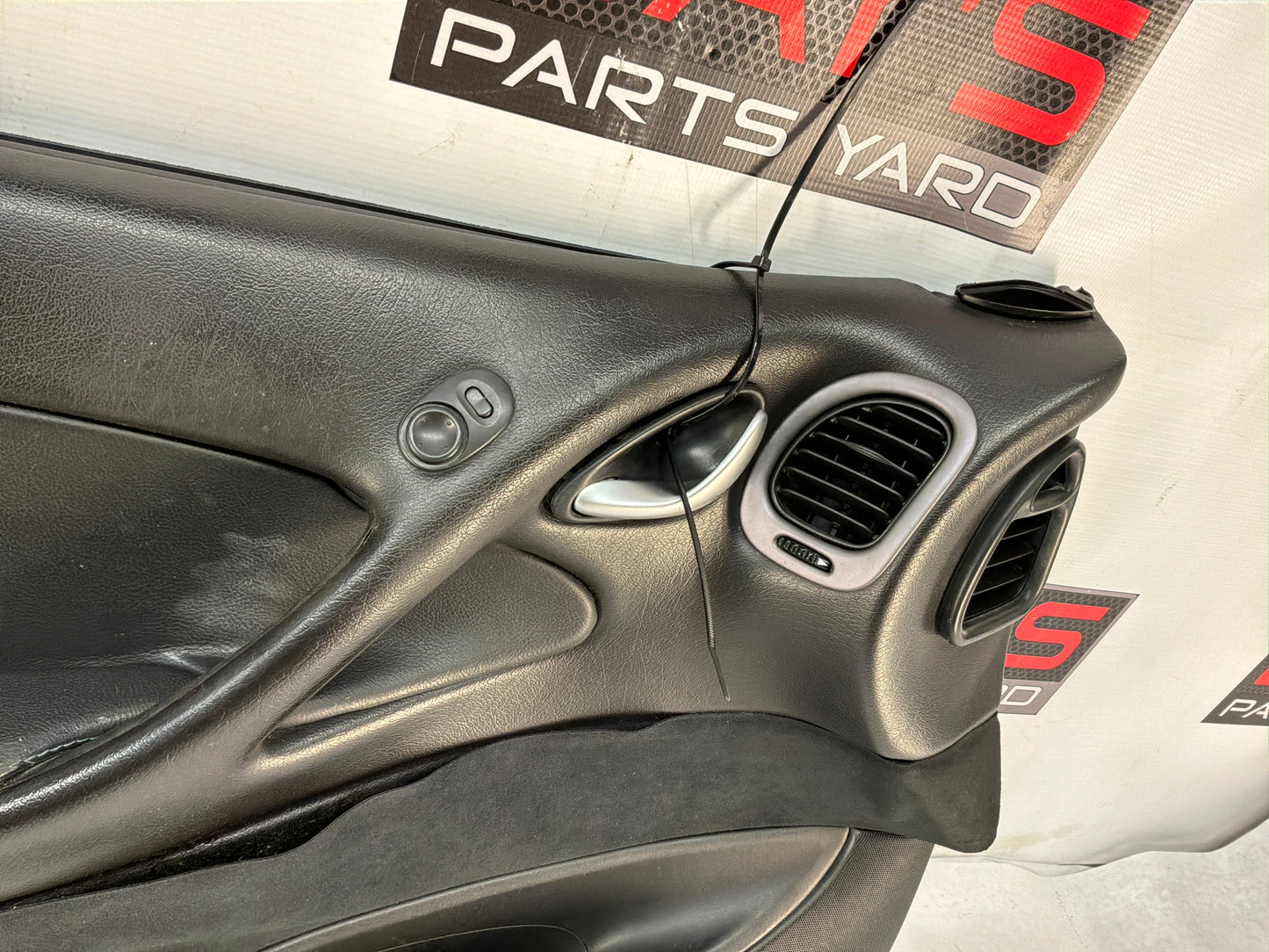 Lh front door panel - Day's Parts Yard