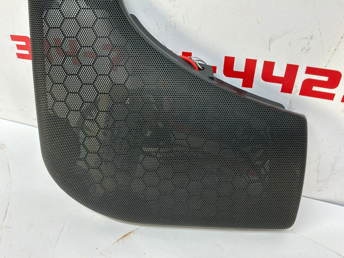 2006 Pontiac GTO RH Passenger Interior Door Panel Speaker Grille Cover OEM