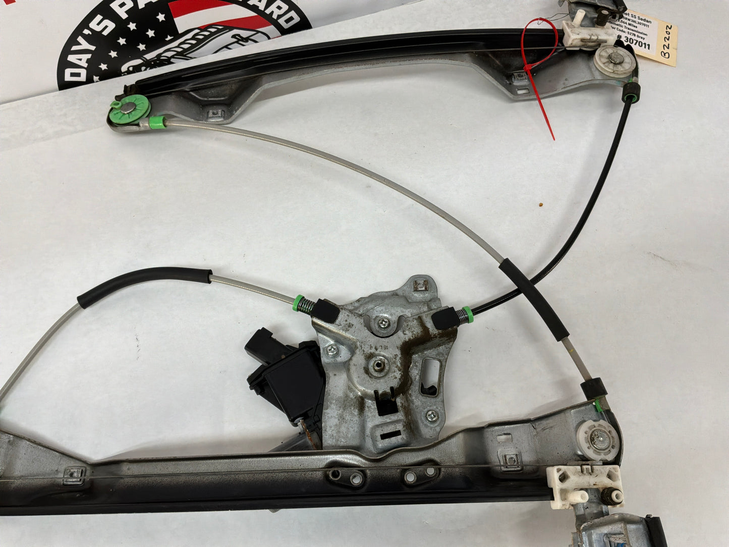 2017 Chevy SS Sedan RH Passenger Front Window Regulator Motor OEM