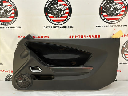 2013 Chevy Camaro ZL1 RH Passenger Carbon Flash Front Interior Door Panel Trim OEM