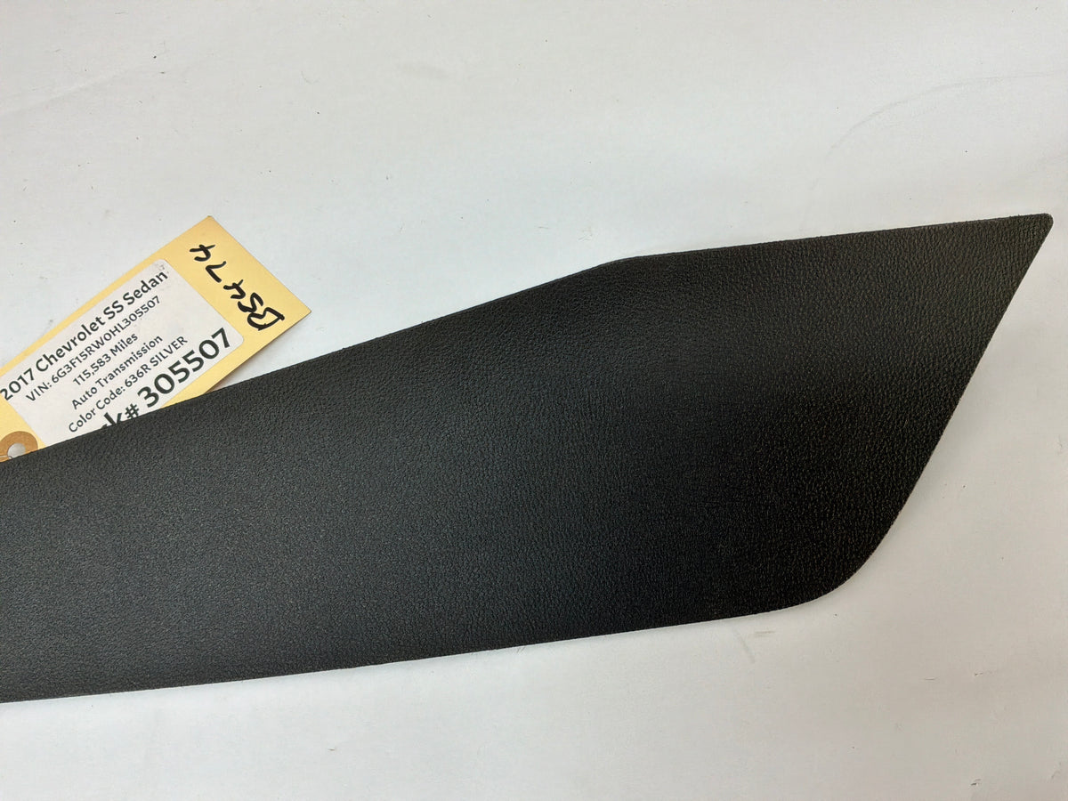 2017 Chevy SS Sedan RH Passenger Center Console Side Trim Extension Panel Molding OEM