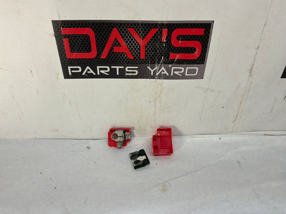 2015 Chevrolet Camaro SS 1LE Positive Battery Terminal Post Fuse OEM