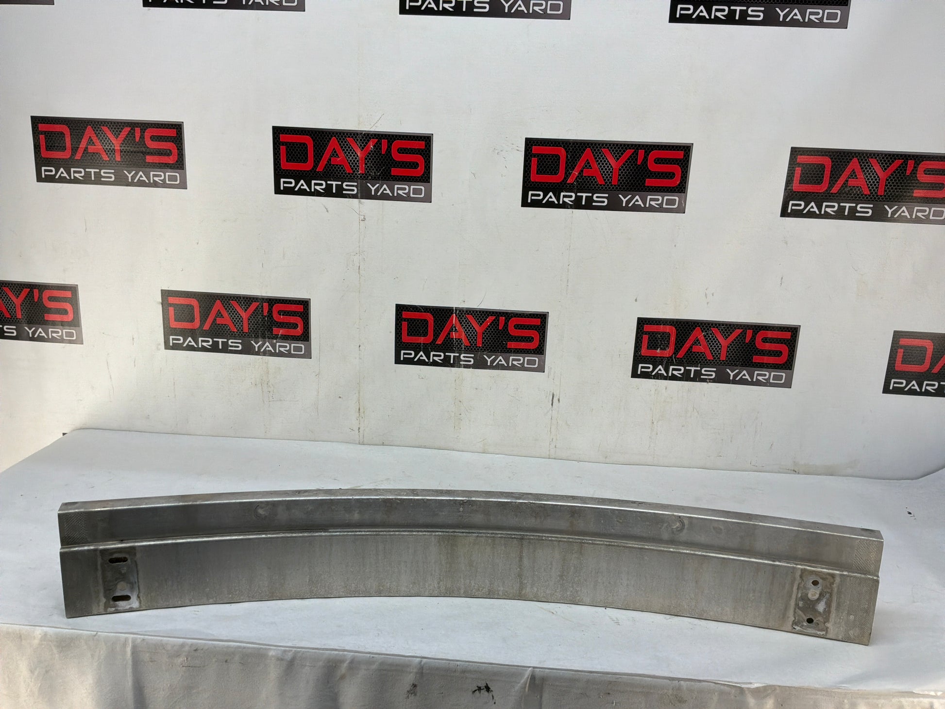 Crash bar - Day's Parts Yard