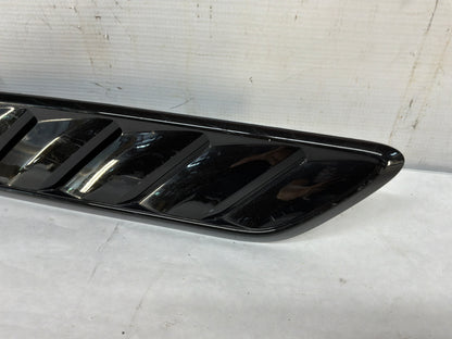 2017 Chevy SS Sedan Factory OEM Black RH & LH Hood Vents Scoops