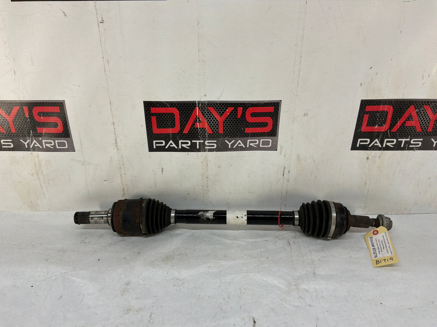 2014 Chevy Caprice PPV RH Passenger Rear CV Axle Half Shaft OEM